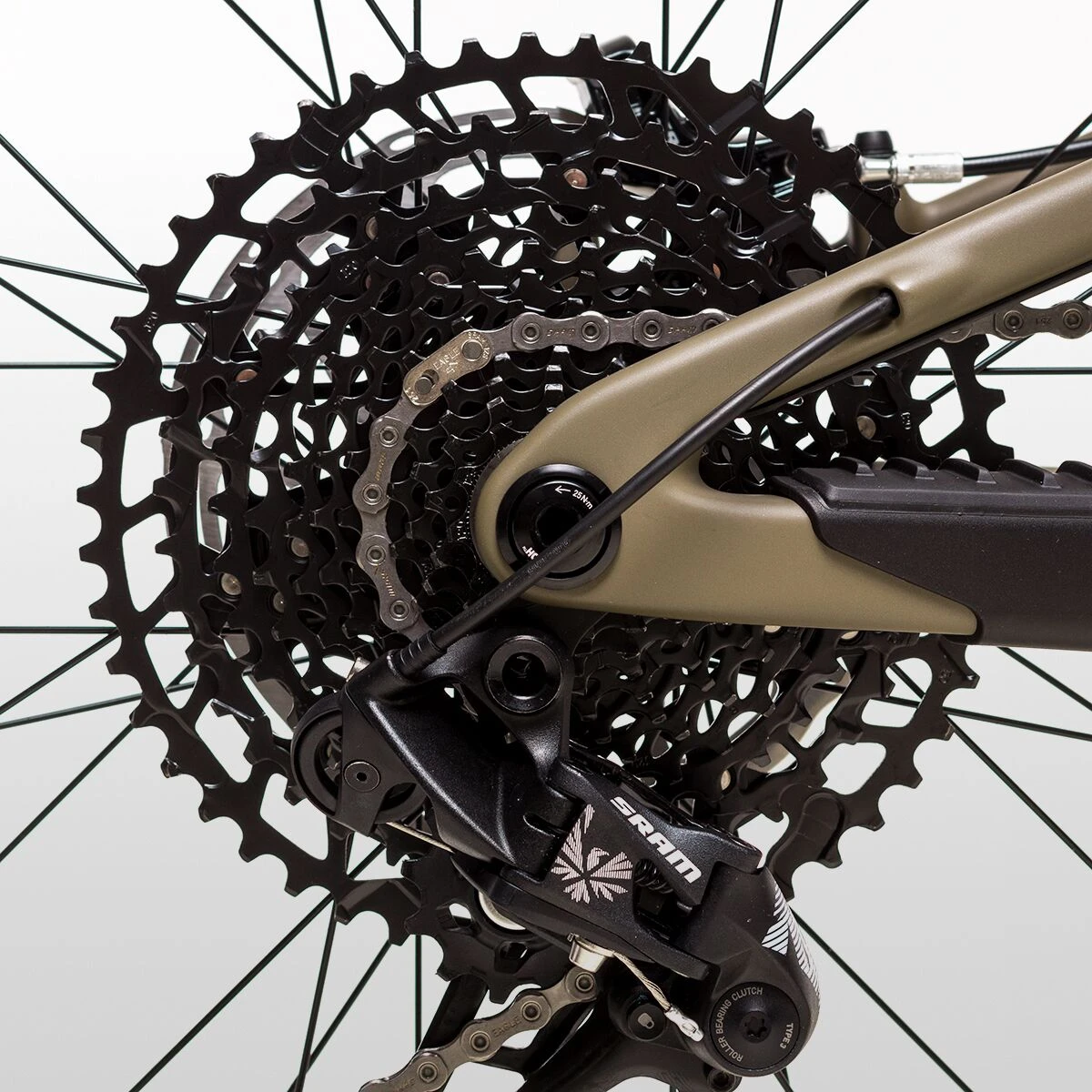 Santa Cruz Bicycles Tallboy Carbon C R Mountain Bike 9 Santa Cruz Bicycles Tallboy Carbon C R Mountain Bike - Image 9