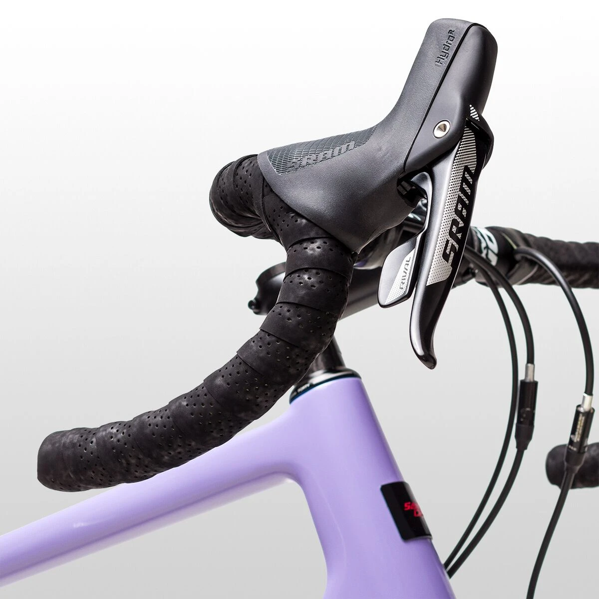 Santa Cruz Bicycles Stigmata Carbon CC Rival Gravel Bike 6 Santa Cruz Bicycles Stigmata Carbon CC Rival Gravel Bike - Image 6